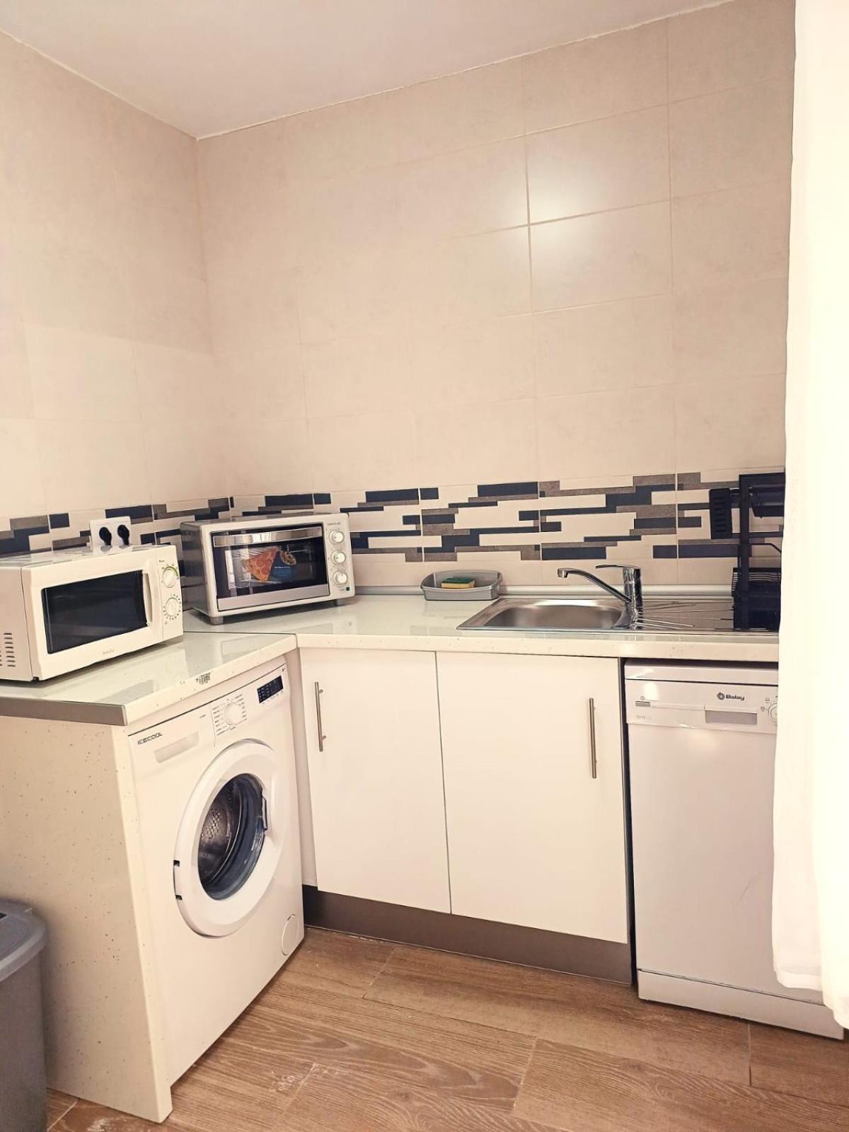 Apartamento Plaza Santa Lucia Renovado Febrero 2025 Seville Luaran gambar