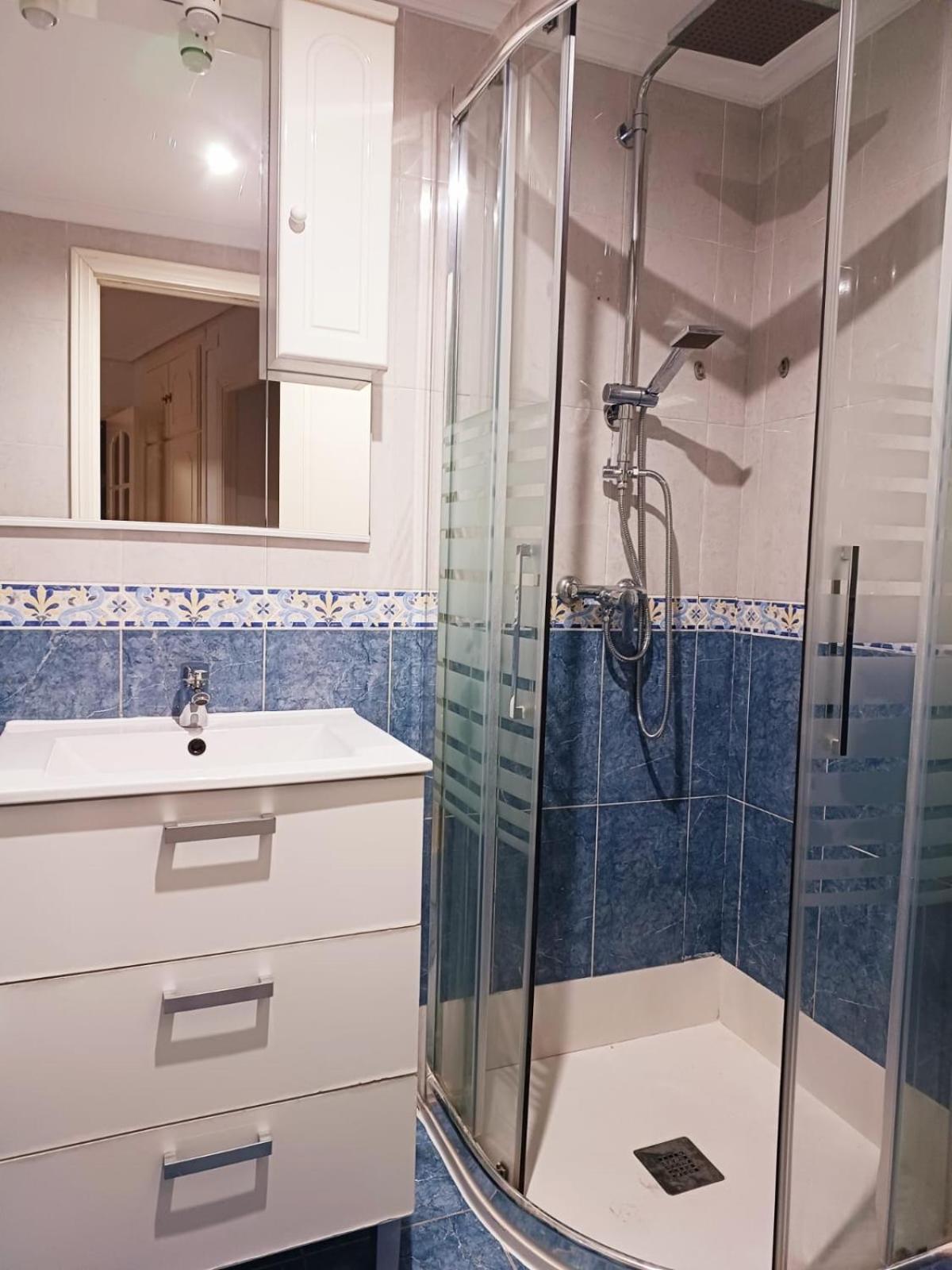 Apartamento Plaza Santa Lucia Renovado Febrero 2025 Seville Luaran gambar